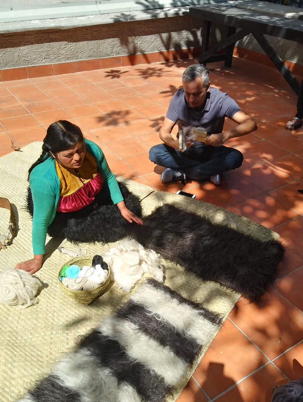 Taller Pompones y Bordado Tzotzil