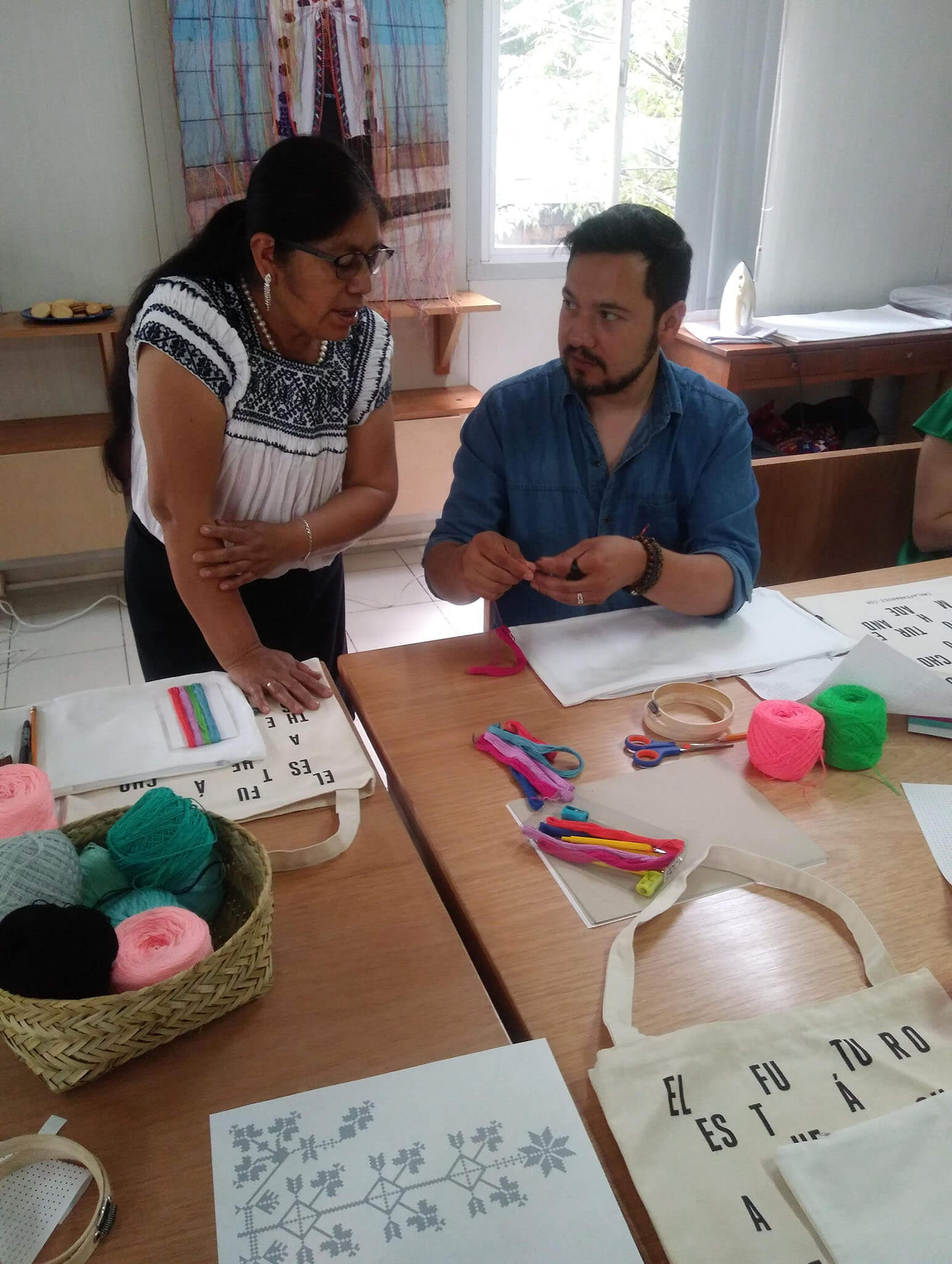 Taller Bordado Náhuatl