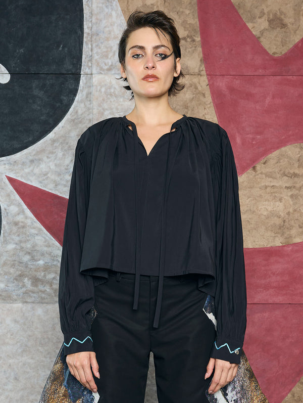 Blusa Pensamientos Bordada