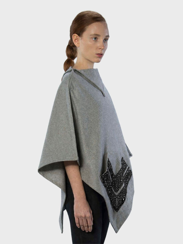 Poncho Luna Calado