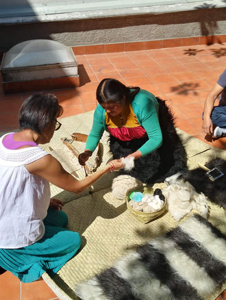 Taller Pompones y Bordado Tzotzil