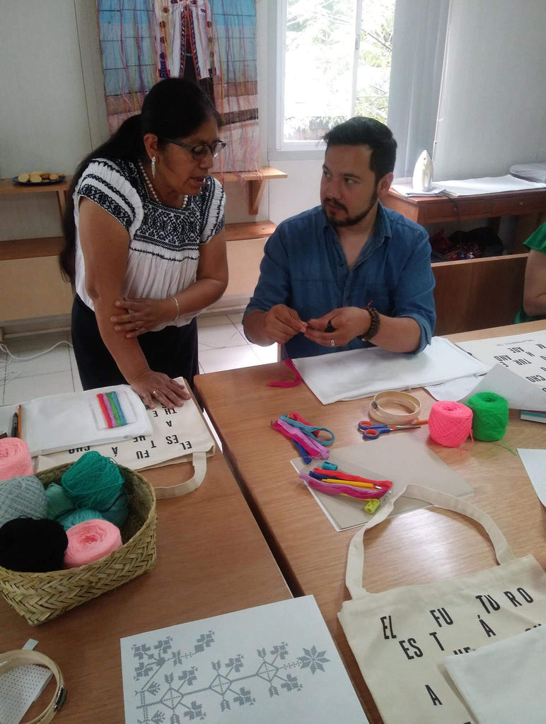 Taller Bordado Náhuatl